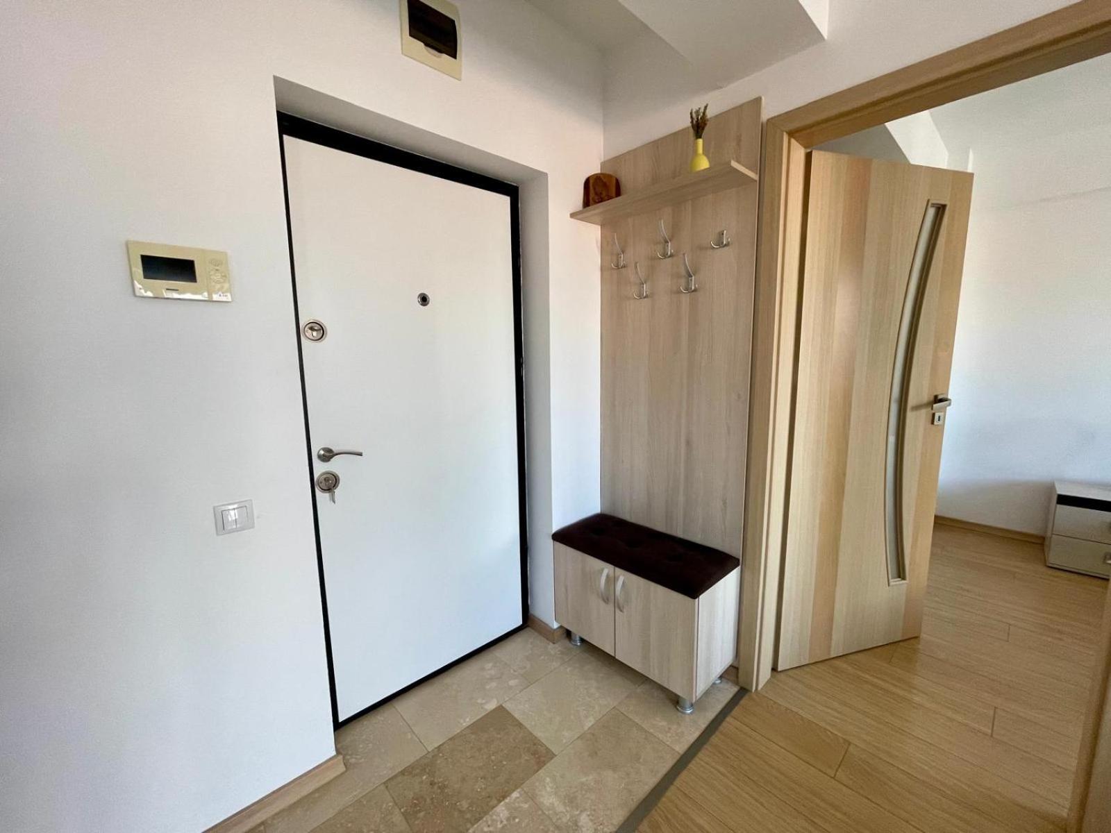 Yamaluxe Apartments - Between The Lakes - Close To Iulius Mall Cluj-Napoca Eksteriør billede